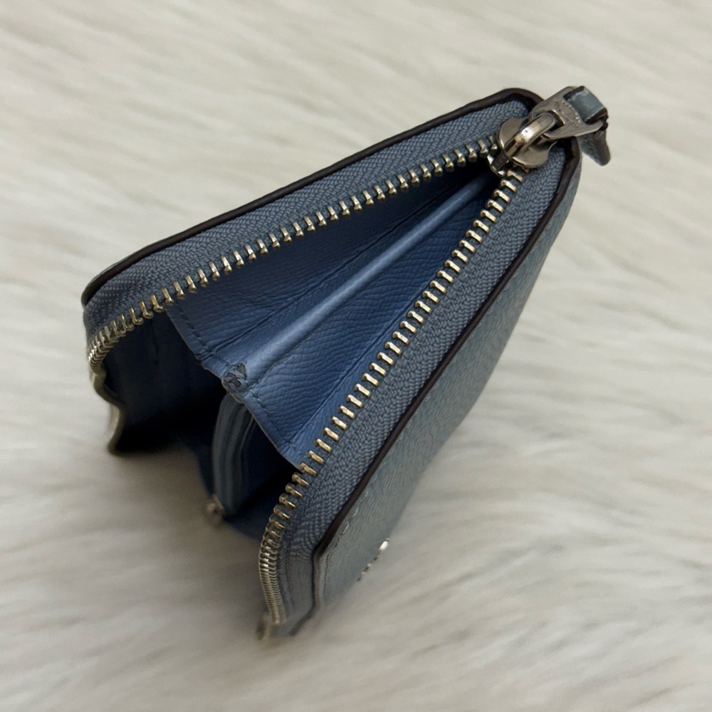 COACH - BLUE PEBBLED LEATHER LONG ZIP WALLET - Picture 11 of 16